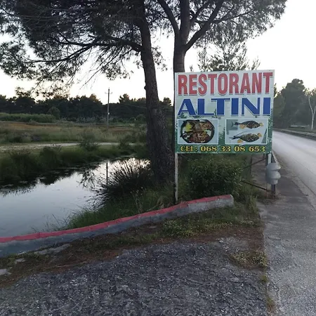 Altin's Oda ve Kahvaltı Divjake